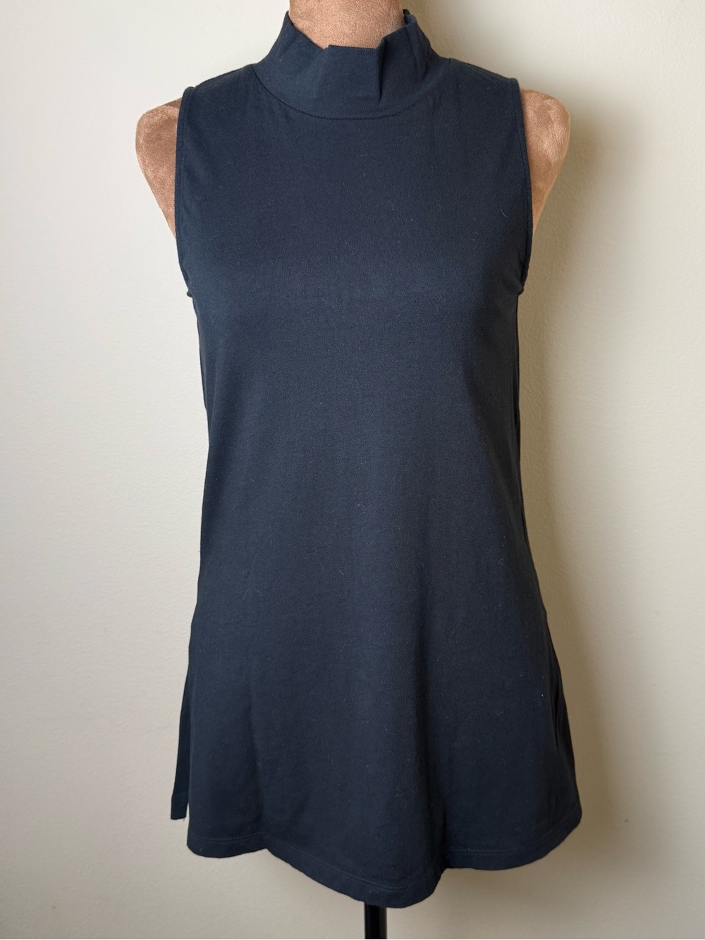 Standard James Perse Sleeveless Mock Neck Shirt 1 Small Black Top Minimalist